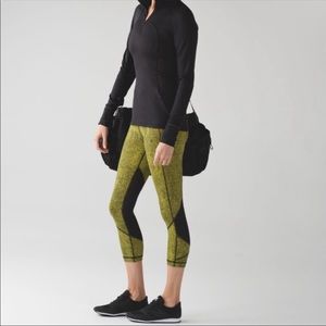 Lululemon Pace Rival Crop Leggings 8 EUC